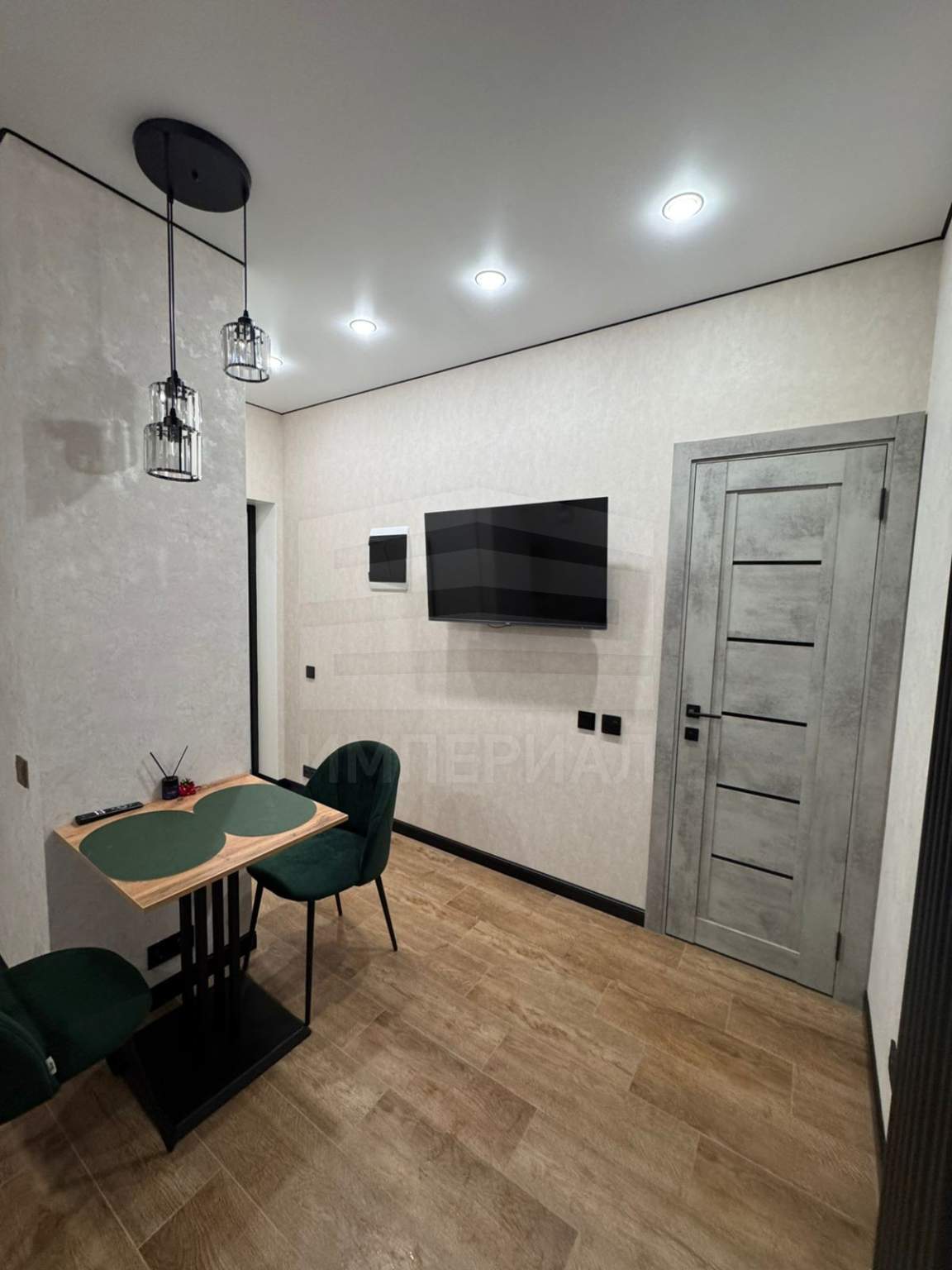 Сдам в аренду помещение свободного назначения 16.1 м.кв.