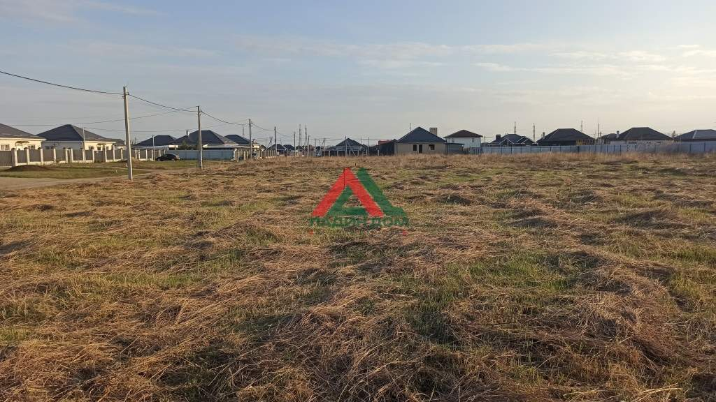 Продам земельный участок 1006 м.кв.