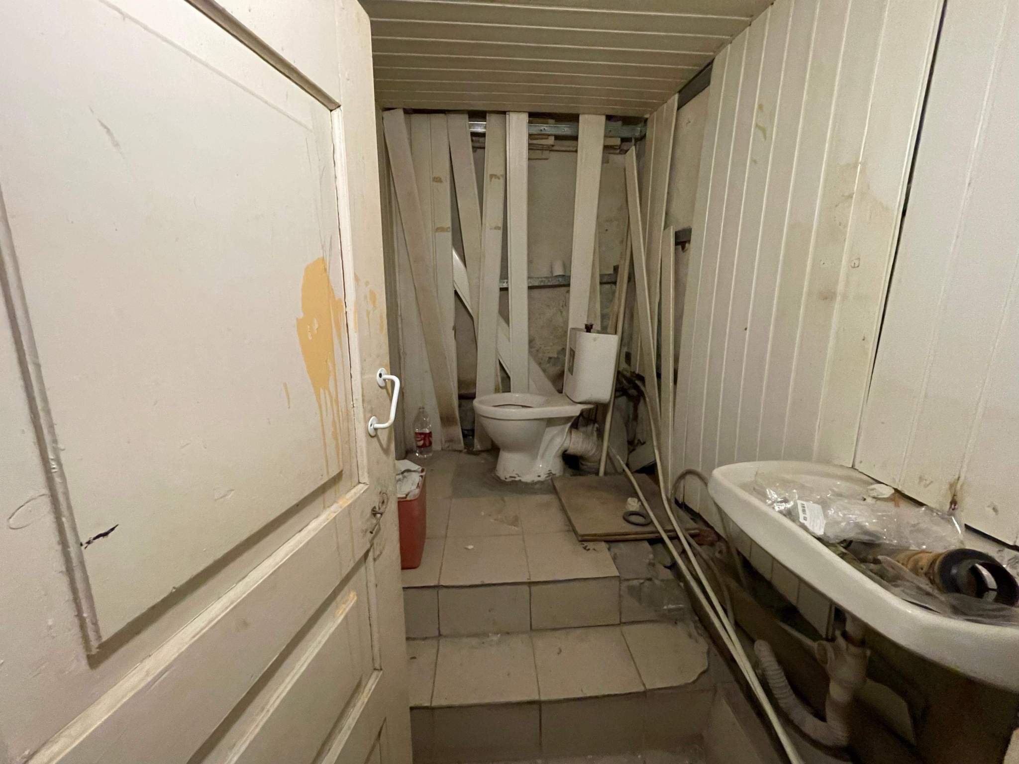 Продам офис 84.3 м.кв.