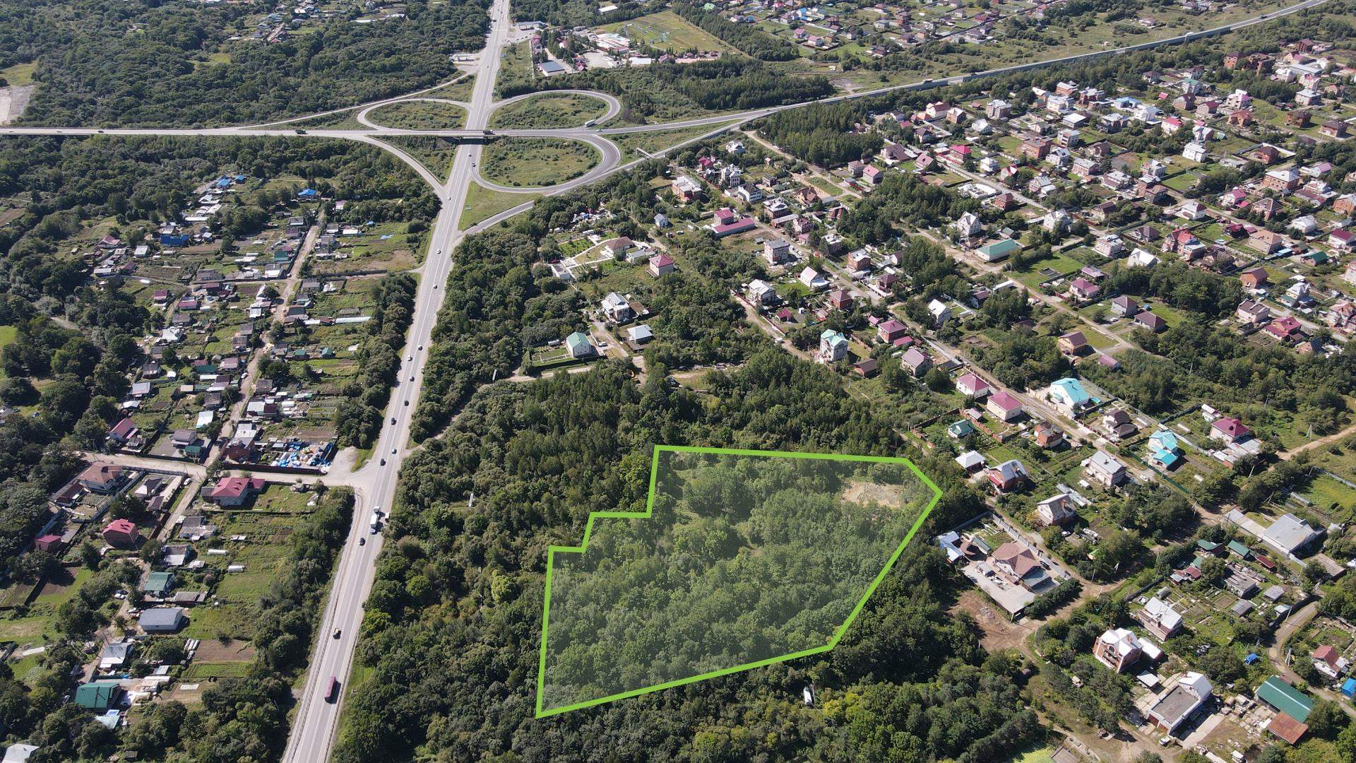 Продам земельный участок 9000 м.кв.