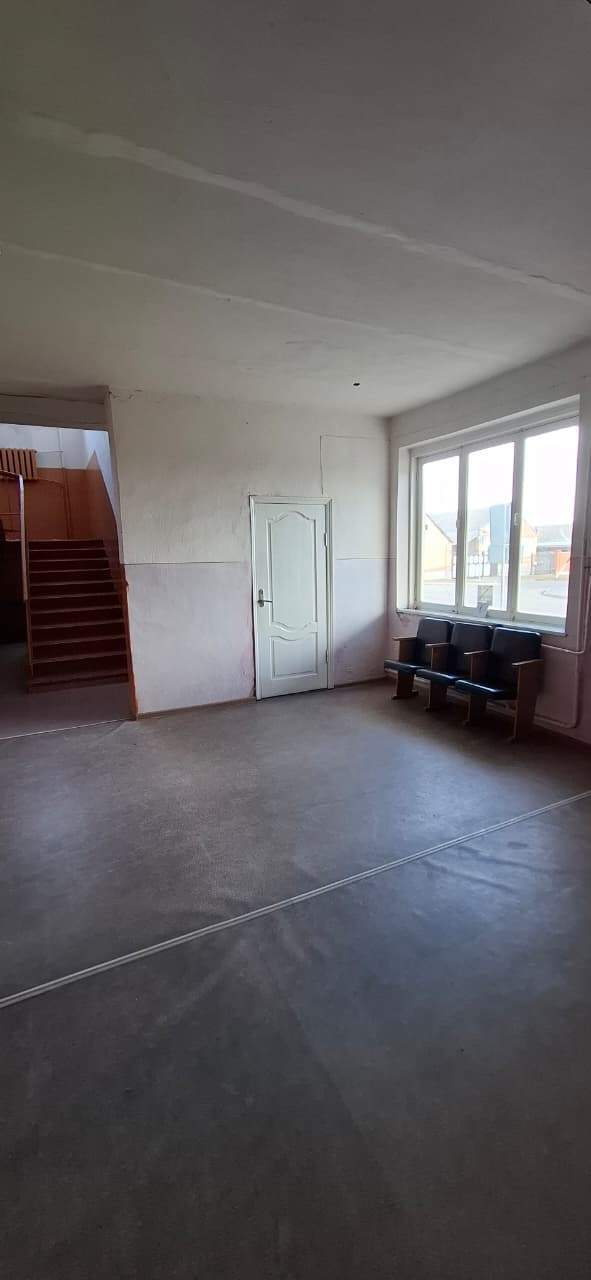 Сдам в аренду офис 104.6 м.кв.
