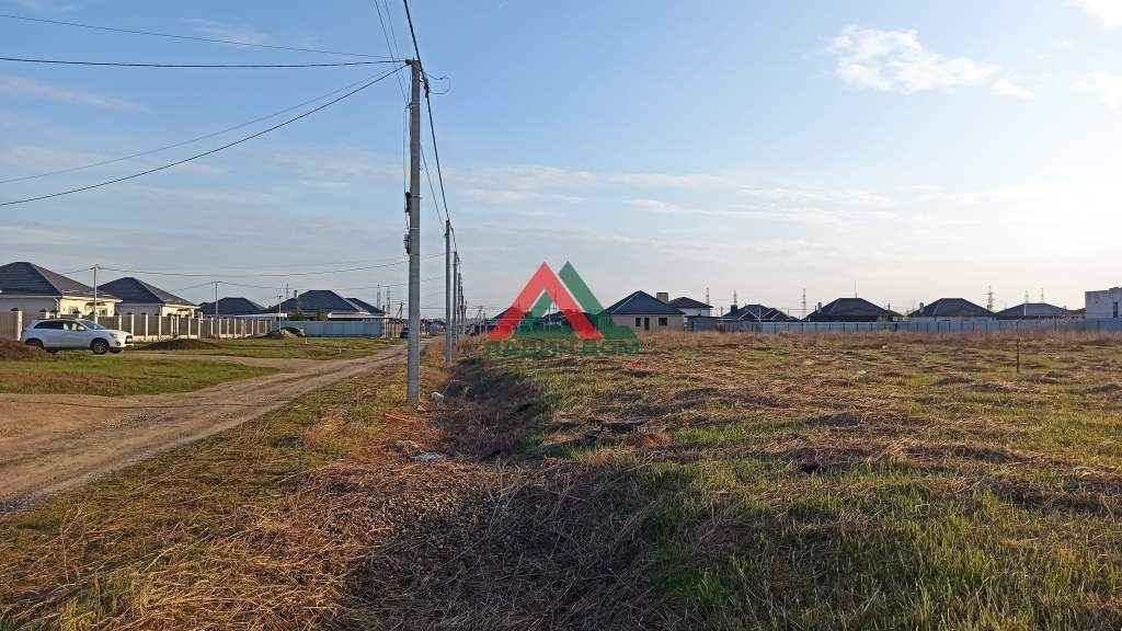 Продам земельный участок 1006 м.кв.