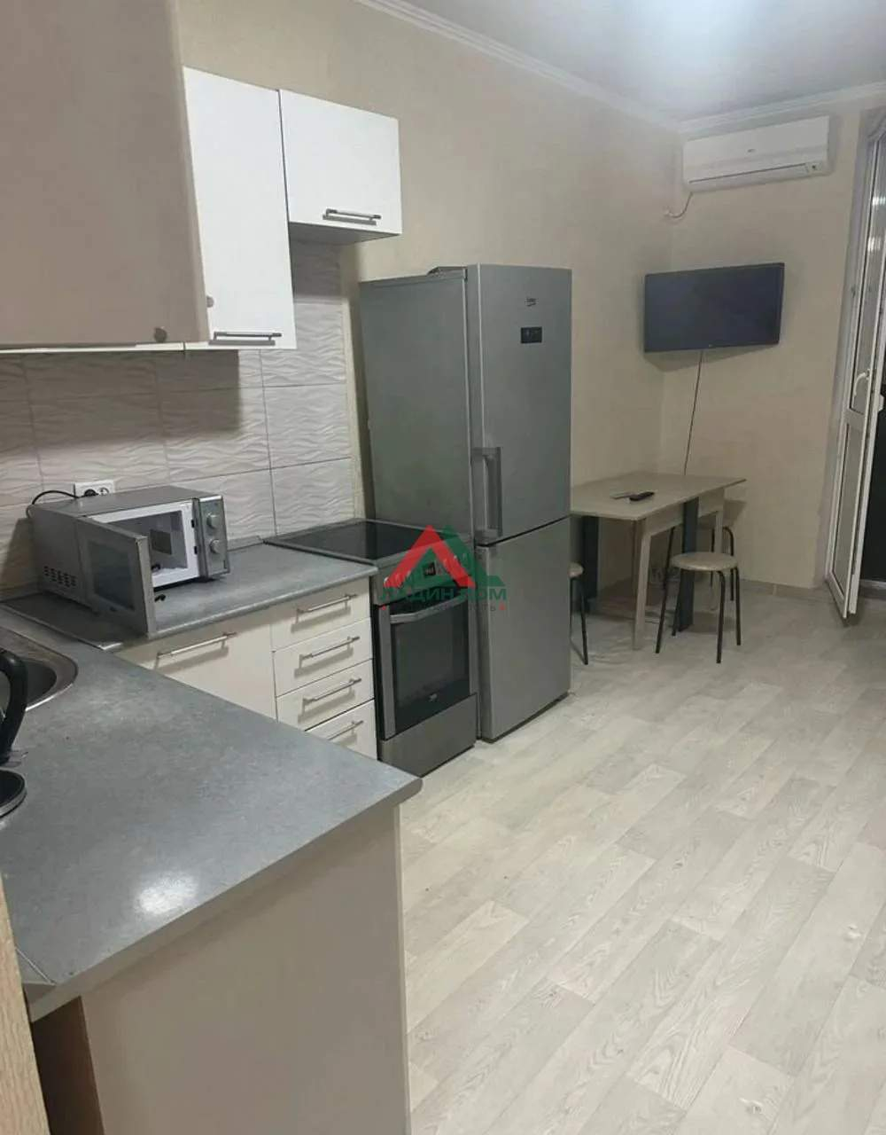 Квартира на продажу в хуторе Ленина, Столярная ул., 10 фото №0