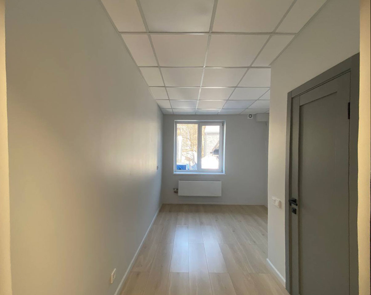 Продам помещение свободного назначения 11.8 м.кв.