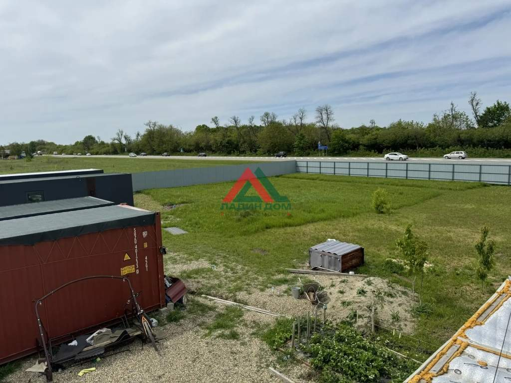 Участок на продажу в Краснодаре, Придорожная улица фото №2