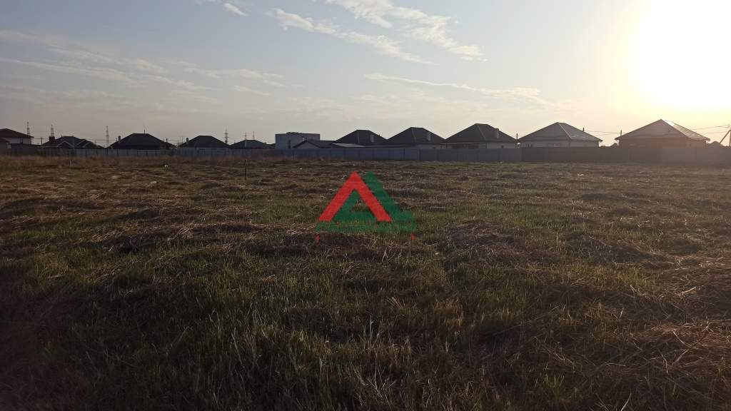 Продам земельный участок 1006 м.кв.