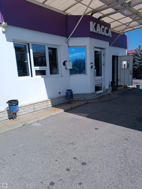 Продам торговое помещение 81.1 м.кв.