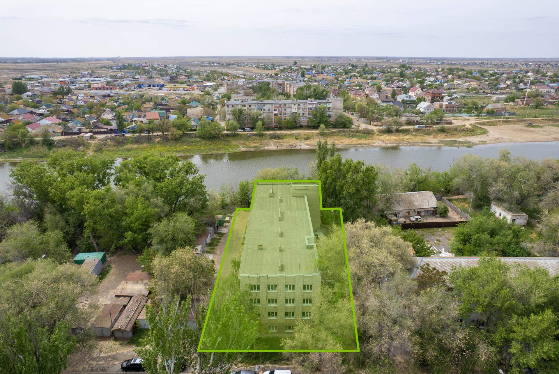 Продам помещение свободного назначения 2065 м.кв.