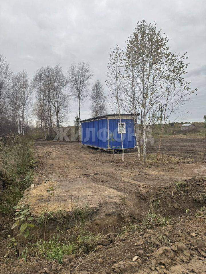 Продам земельный участок 1500 м.кв.