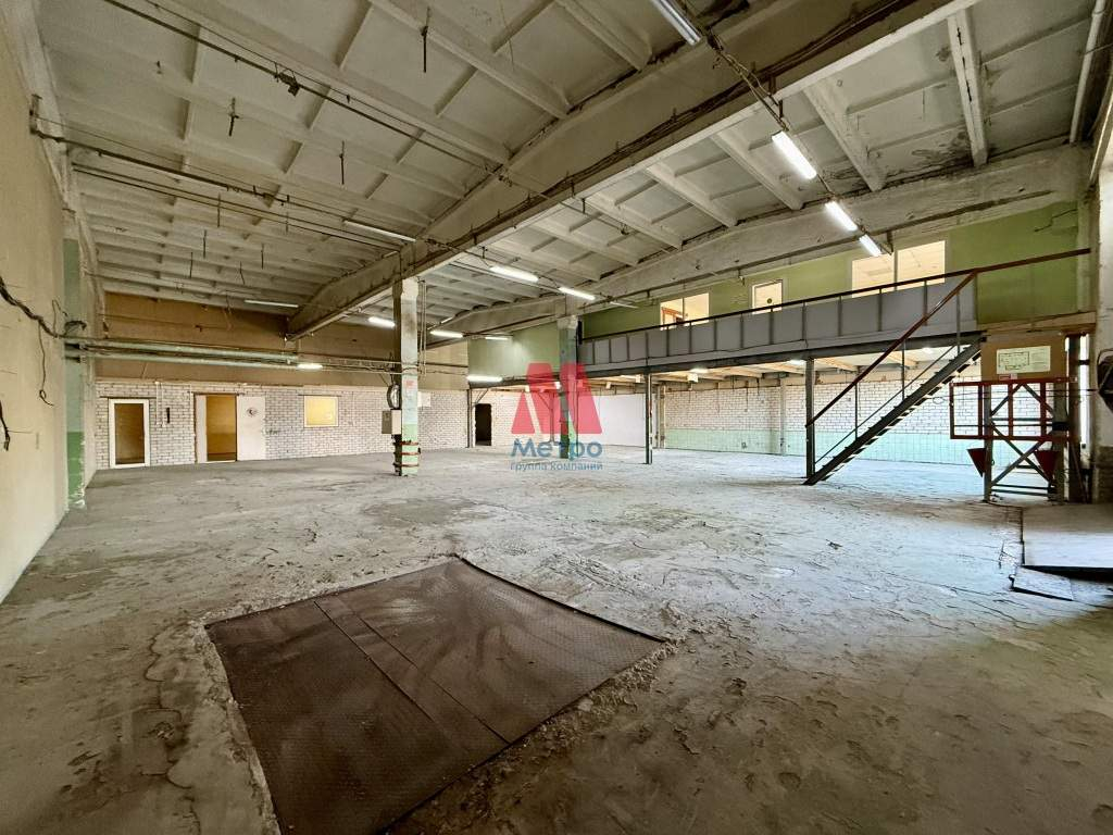 Сдам в аренду склад 1000 м.кв.