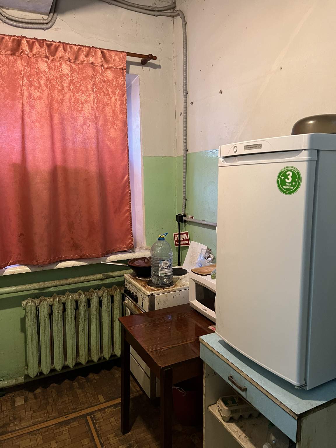 Продам торговое помещение 932.4 м.кв.