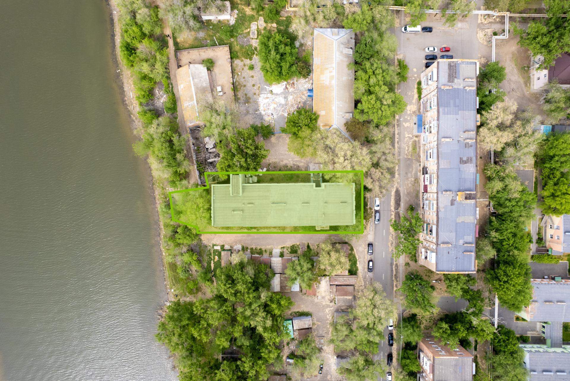 Продам помещение свободного назначения 2065 м.кв.