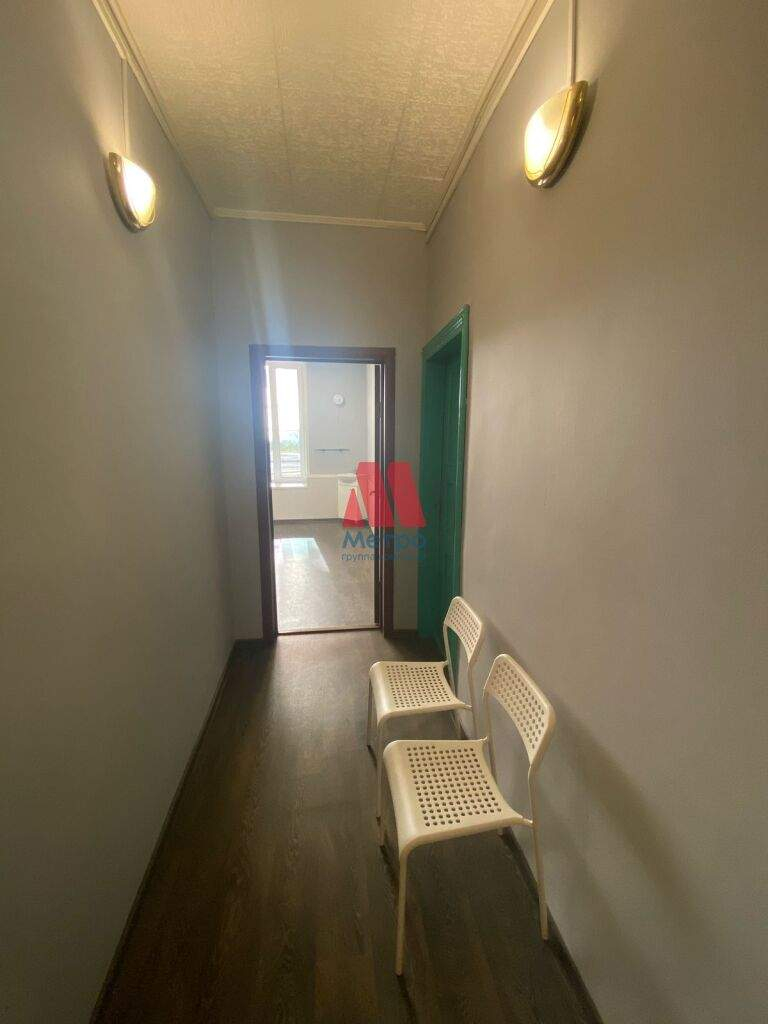 Сдам в аренду помещение свободного назначения 9 м.кв.