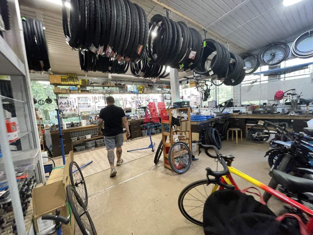 Продам помещение свободного назначения 270 м.кв.