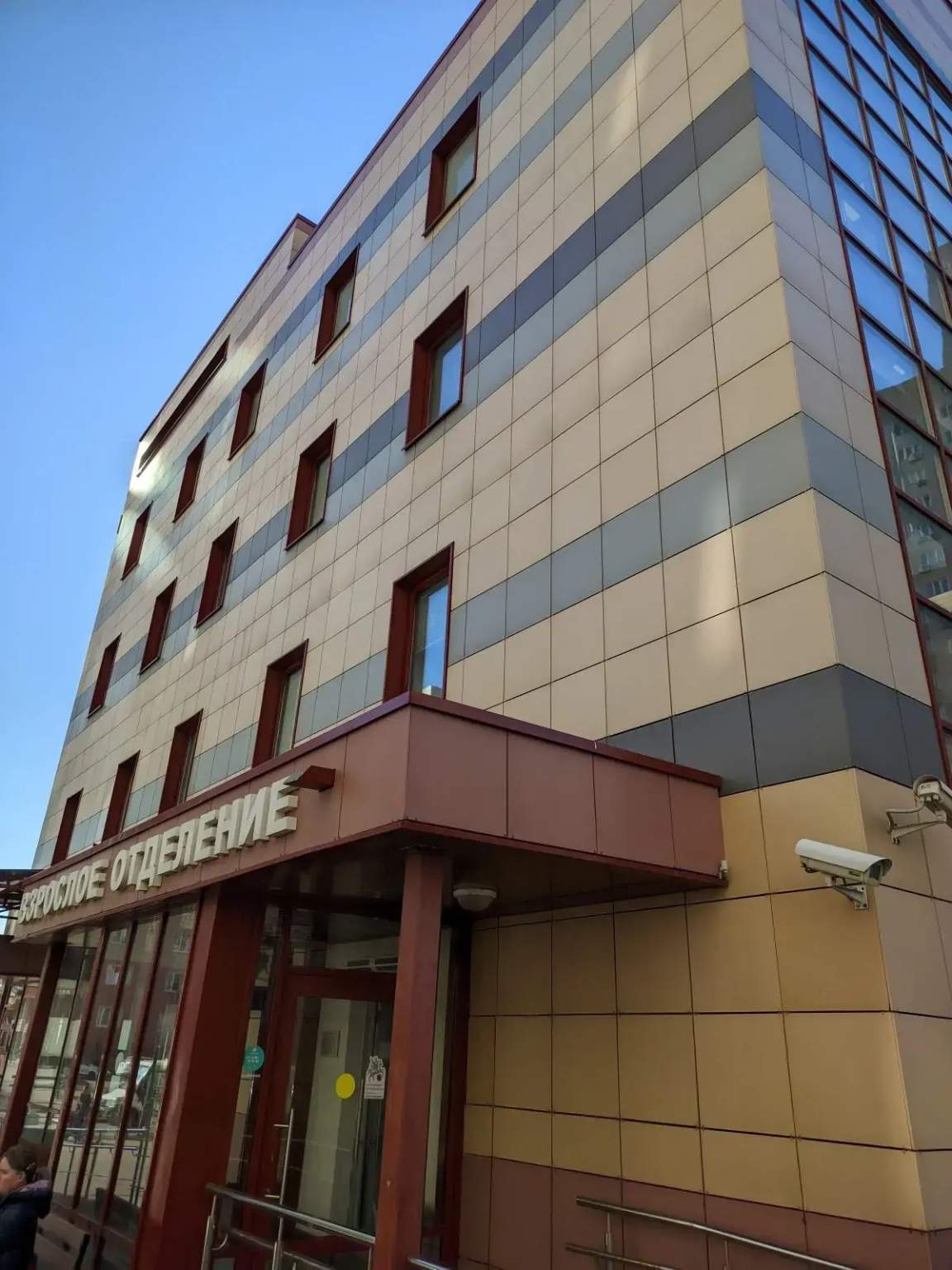 Продам помещение свободного назначения 1676 м.кв.