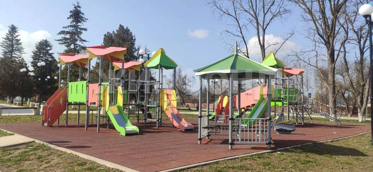 Продам земельный участок 1650 м.кв.