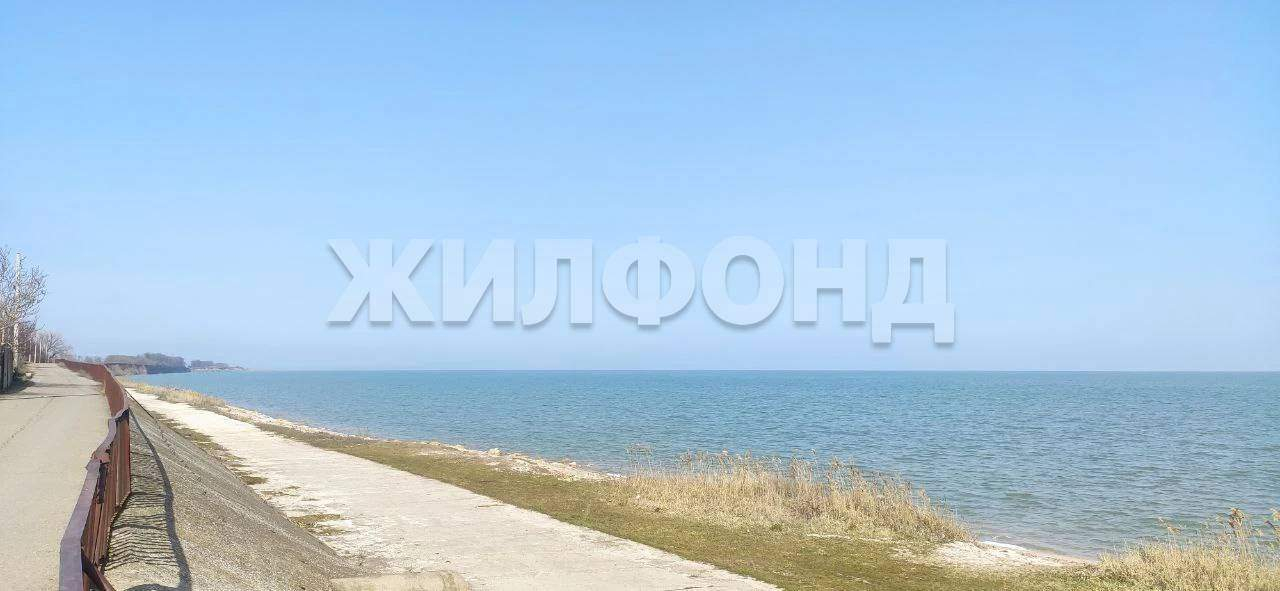 Продам земельный участок 1650 м.кв.
