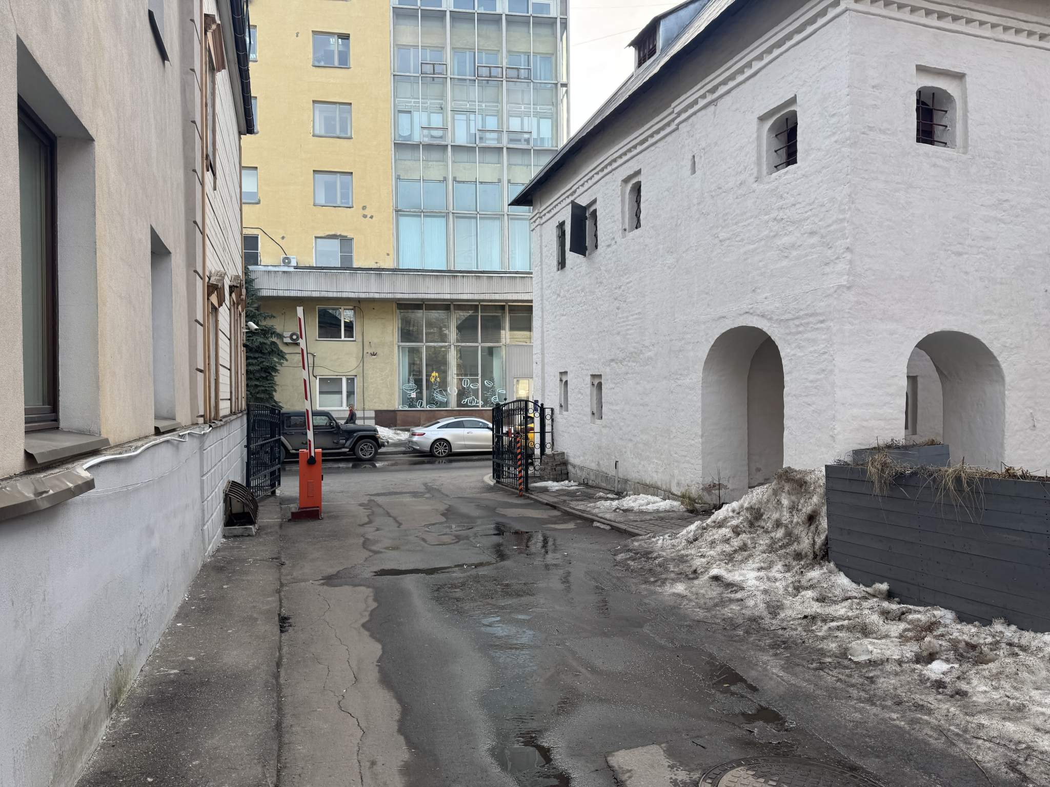 Продам помещение свободного назначения 651.2 м.кв.