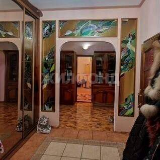 Квартира на продажу в Новокузнецке, Тольятти улица, 64 фото №0