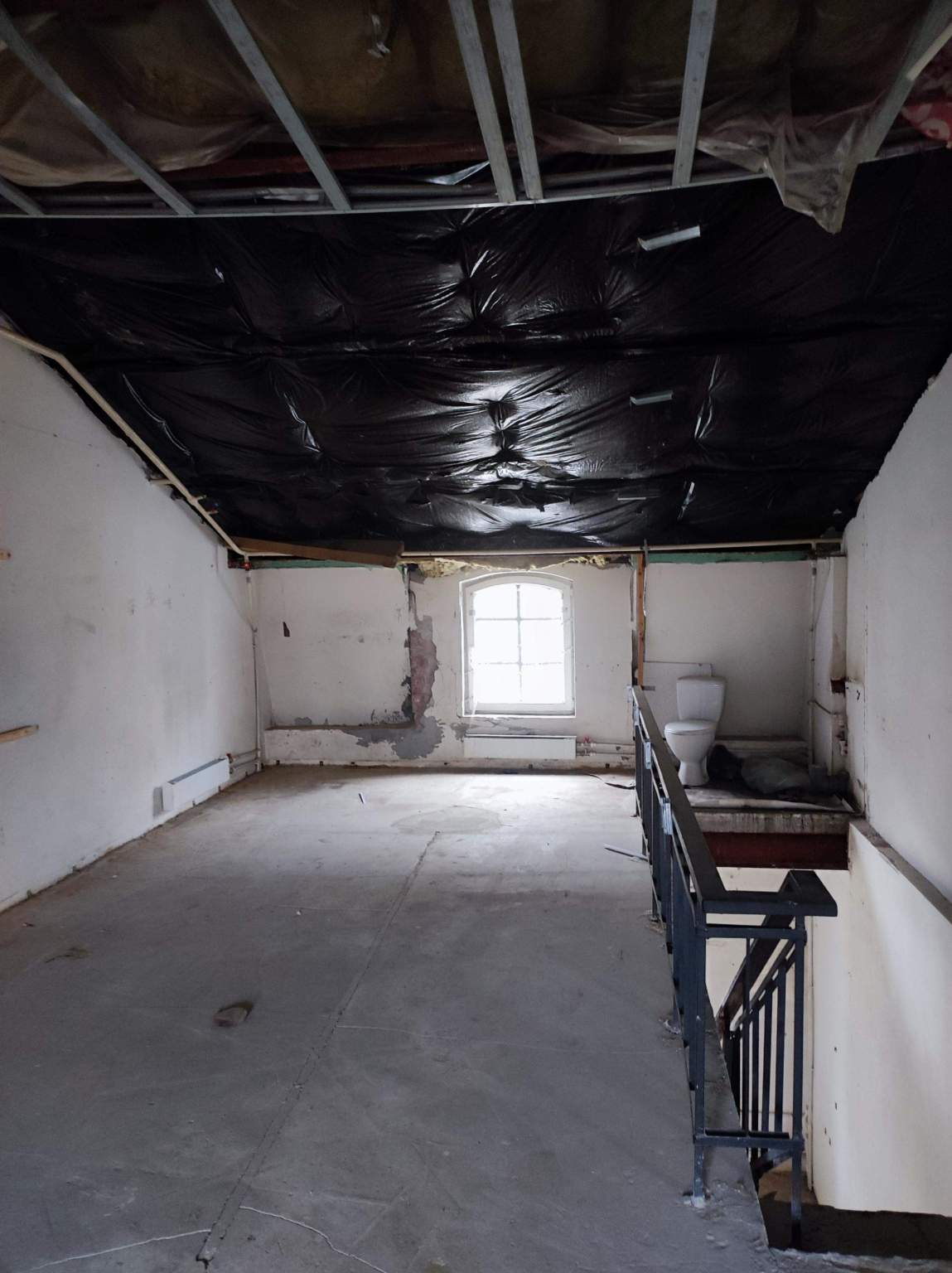 Сдам в аренду офис 233.1 м.кв.