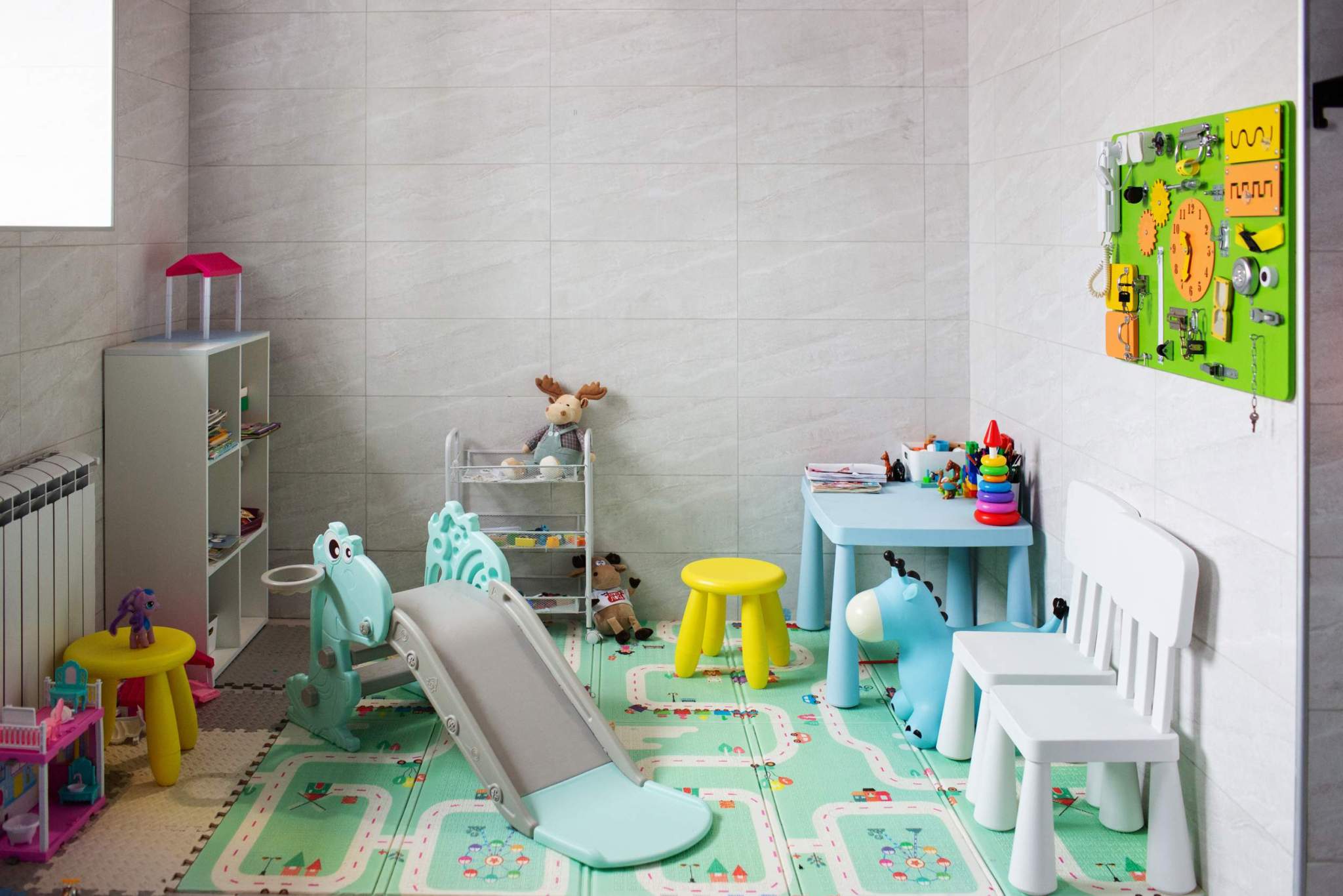 Продам торговое помещение 900.2 м.кв.