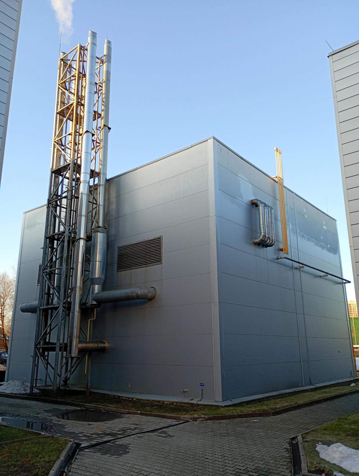 Продам помещение свободного назначения 7660.5 м.кв.