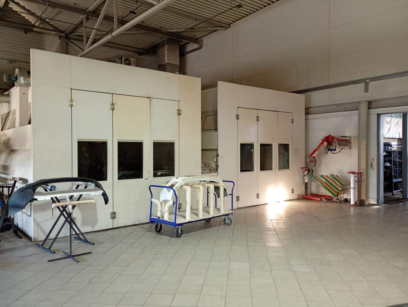 Продам помещение свободного назначения 7660.5 м.кв.