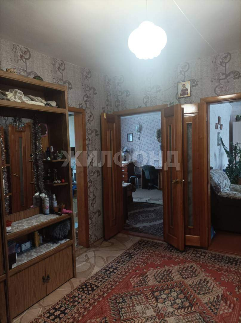 Квартира на продажу в Ужуре, Полевой переулок, 5 фото №2