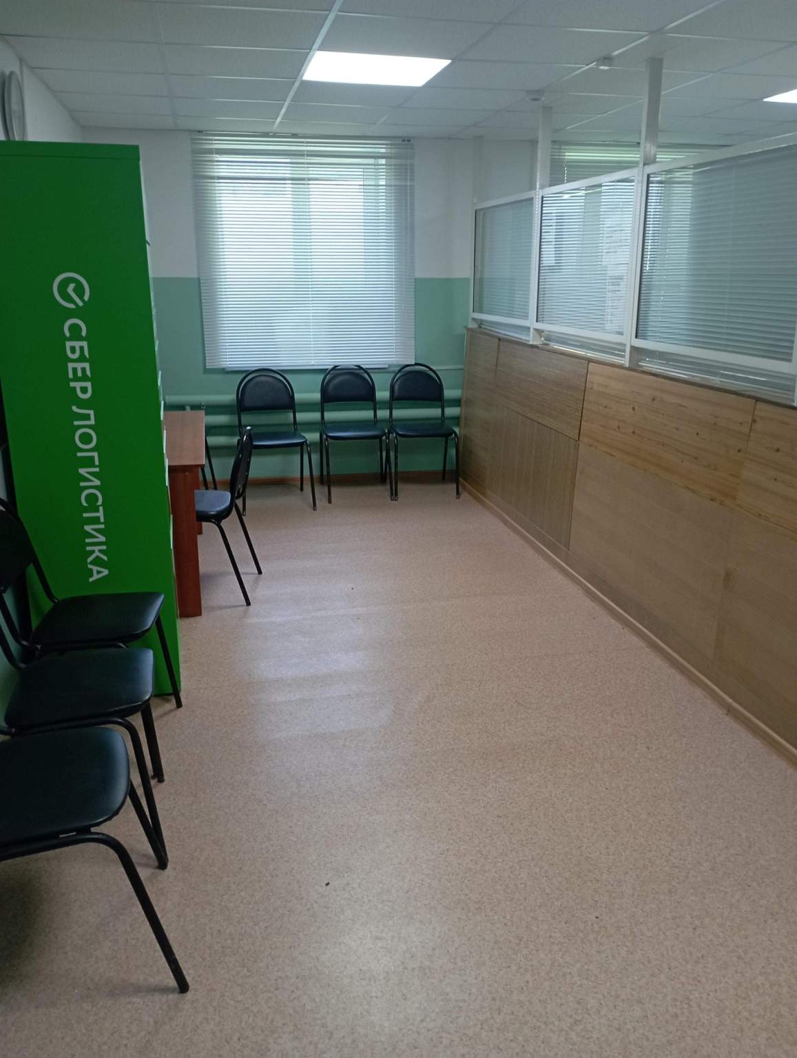 Сдам в аренду торговое помещение 114.8 м.кв.