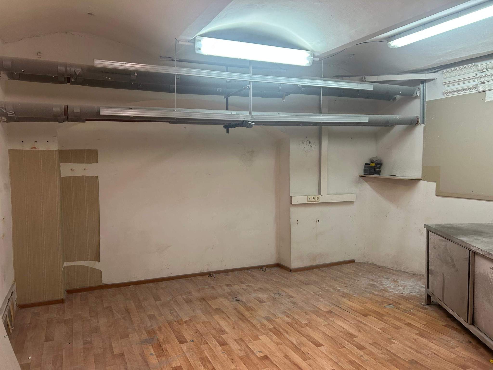 Продам офис 95.6 м.кв.