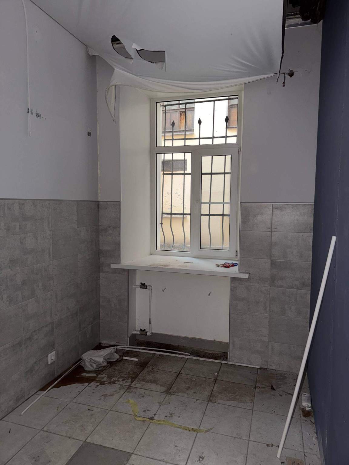 Продам офис 7.7 м.кв.