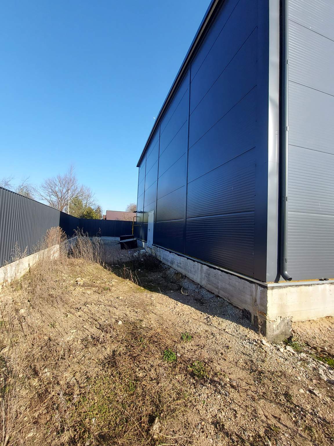 Продам торговое помещение 507.2 м.кв.