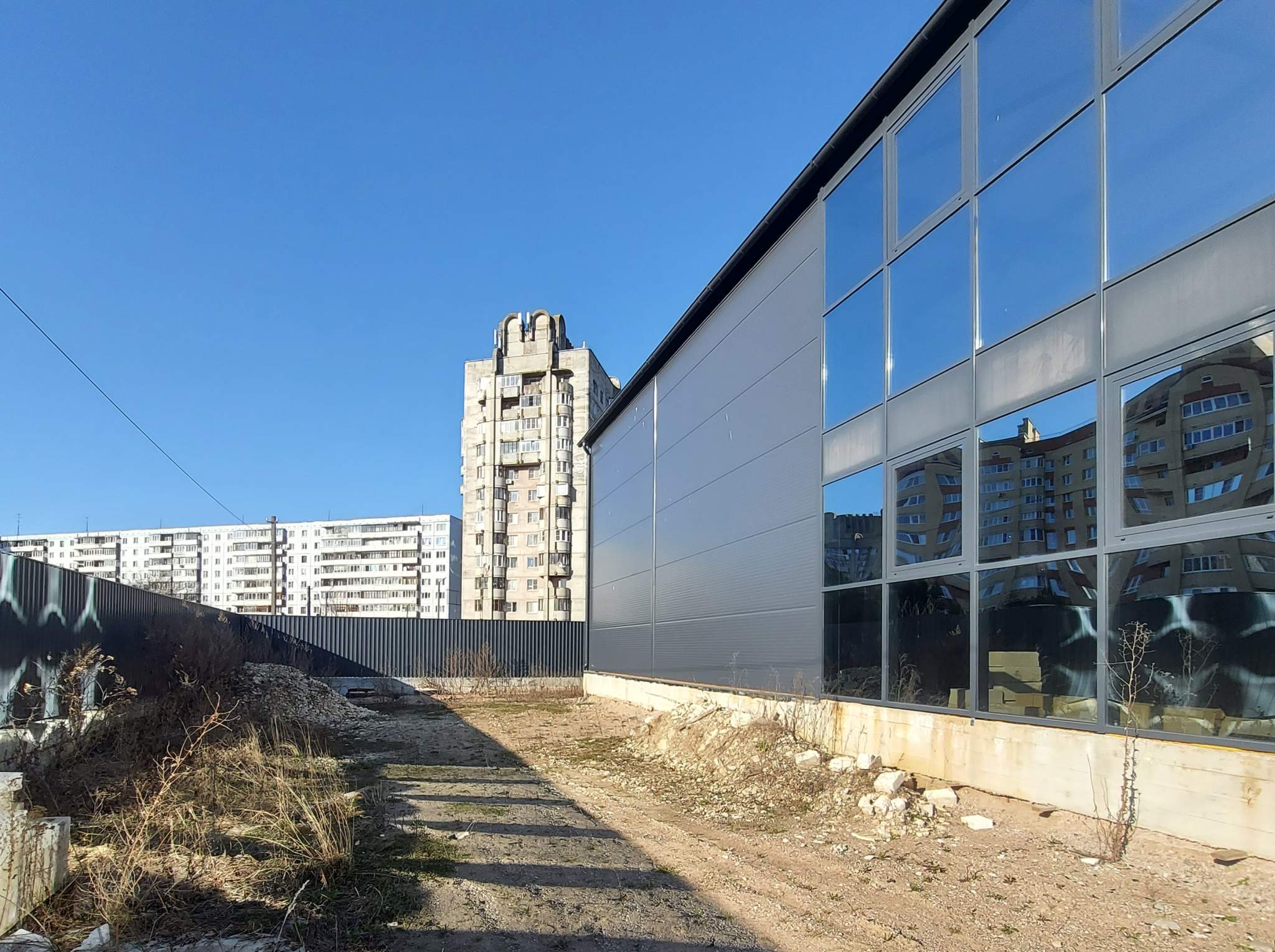 Продам торговое помещение 507.2 м.кв.