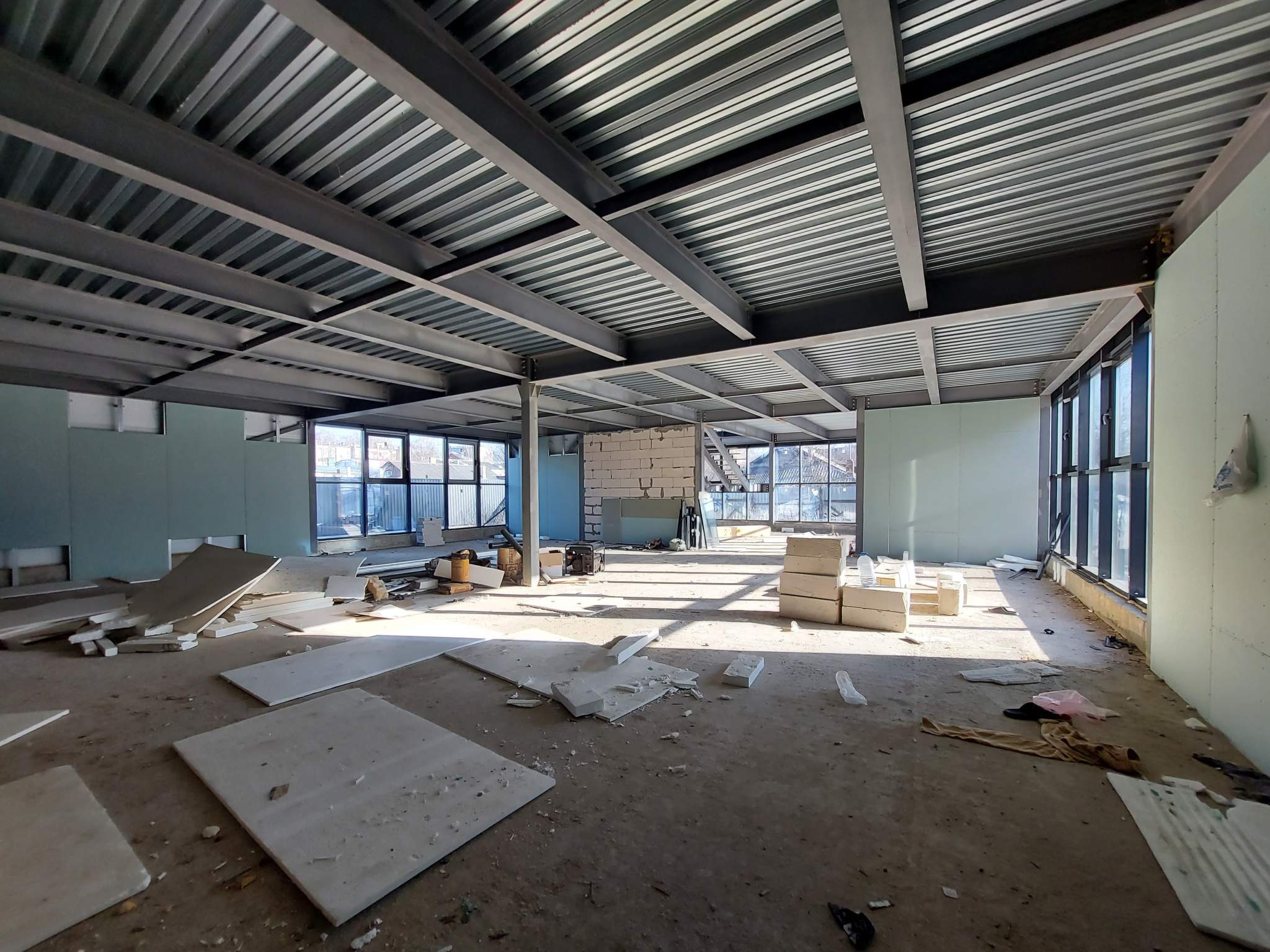 Продам торговое помещение 507.2 м.кв.