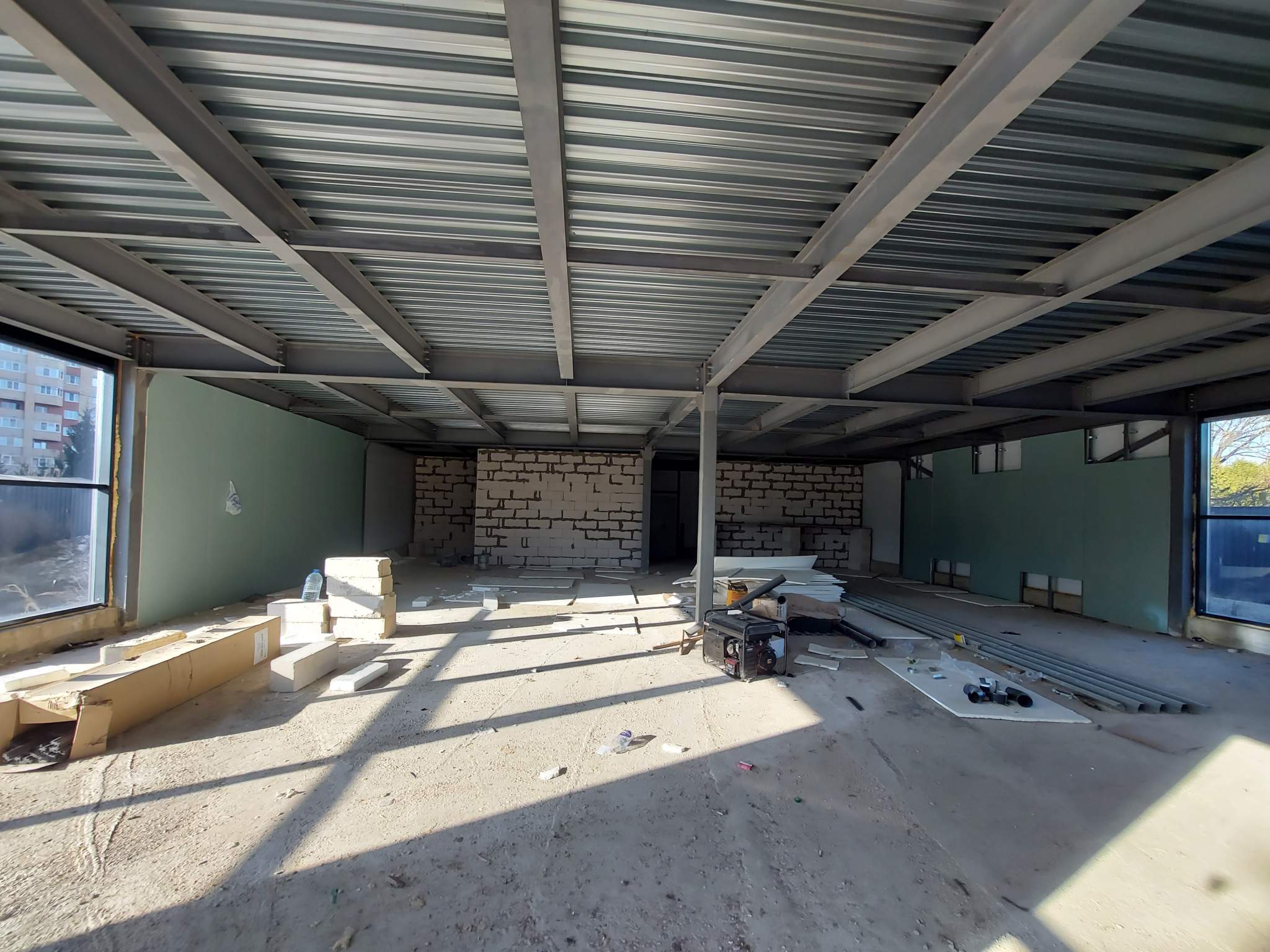 Продам торговое помещение 507.2 м.кв.