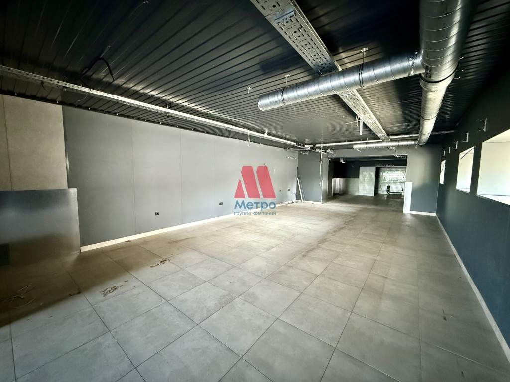 Сдам в аренду магазин 209 м.кв.