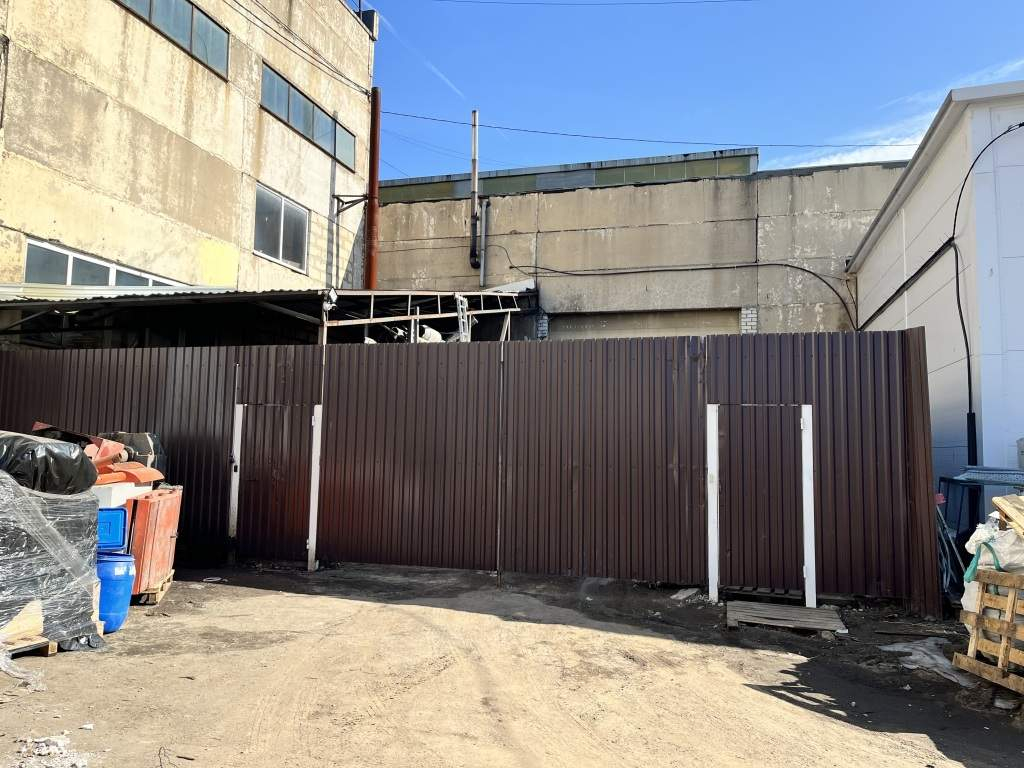 Сдам в аренду помещение свободного назначения 1450 м.кв.