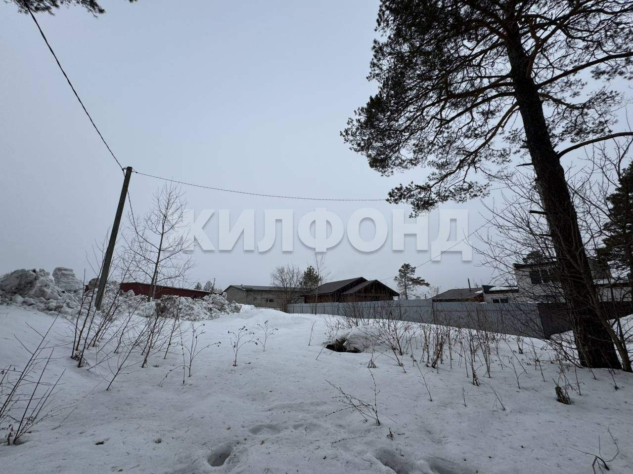 Продам земельный участок 641 м.кв.