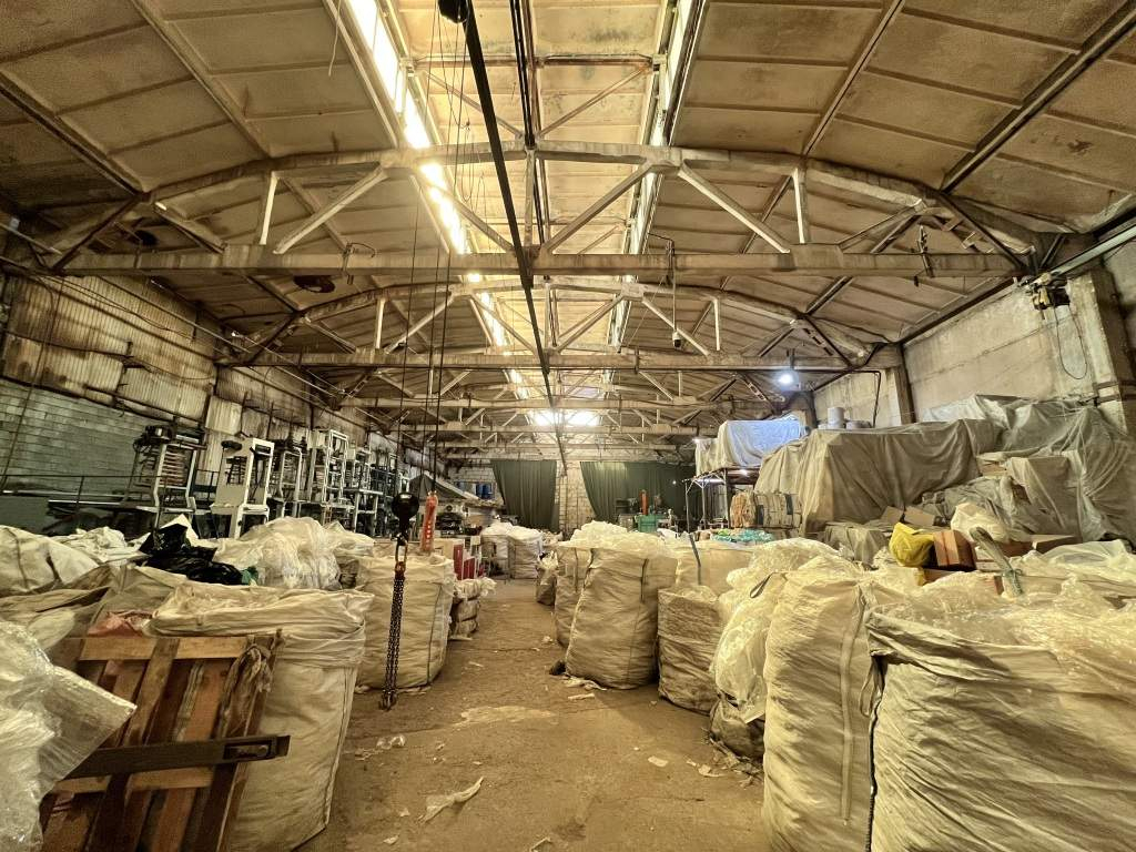 Сдам в аренду помещение свободного назначения 1450 м.кв.