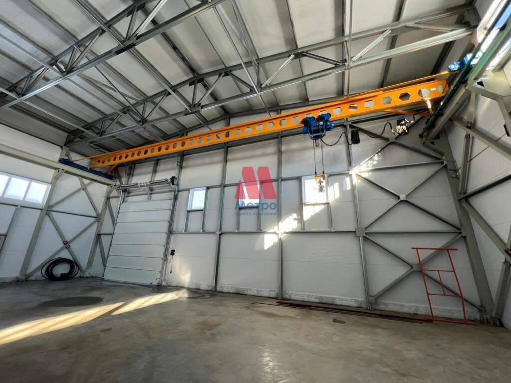 Сдам в аренду склад 1180 м.кв.