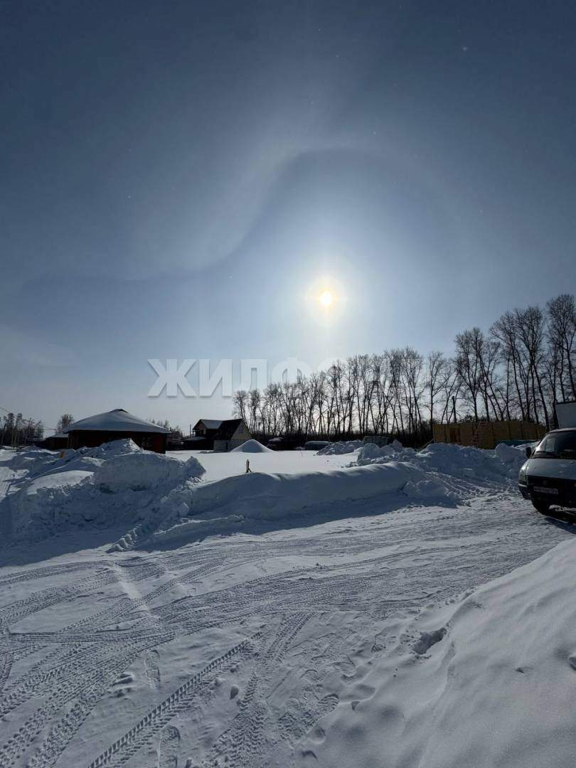 Продам земельный участок 471 м.кв.