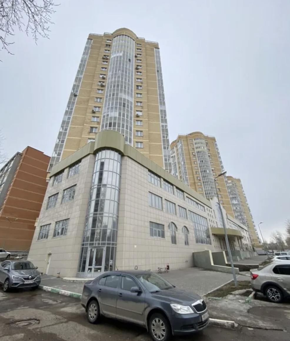 Продам помещение свободного назначения 1967.8 м.кв.