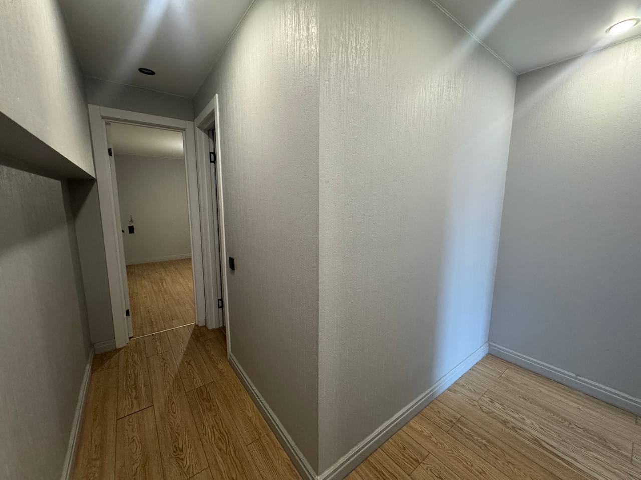 Сдам в аренду офис 77.5 м.кв.