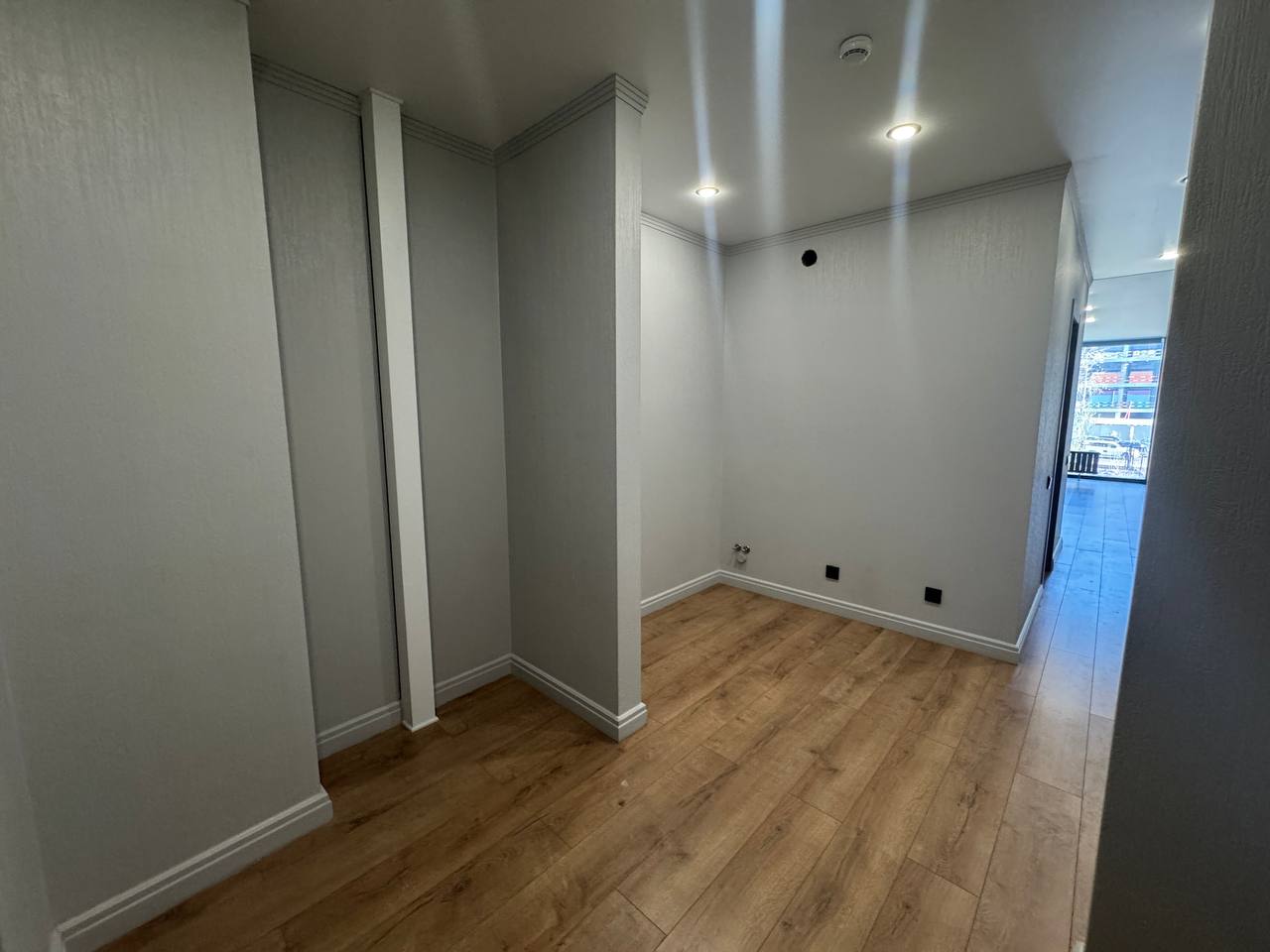 Сдам в аренду офис 76.7 м.кв.