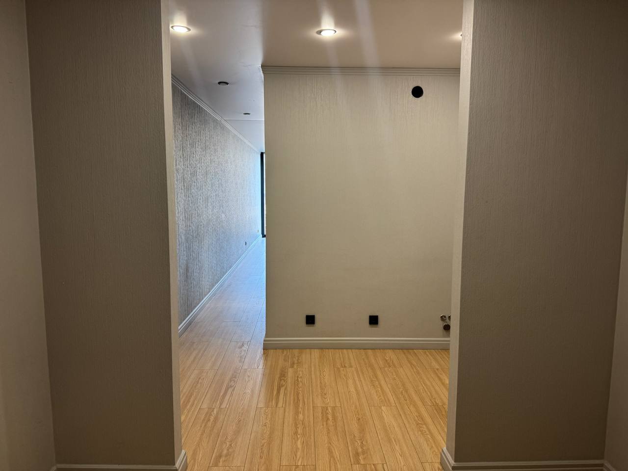 Сдам в аренду офис 75.9 м.кв.