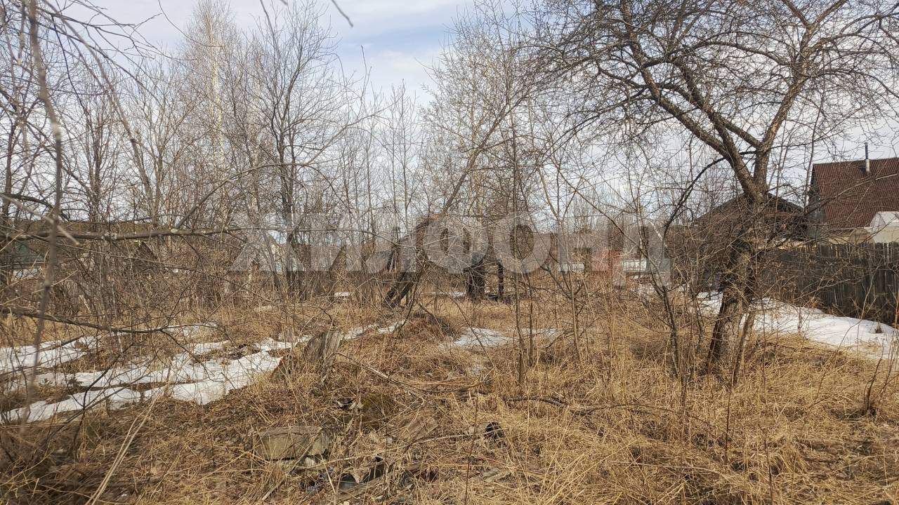 Продам земельный участок 1100 м.кв.