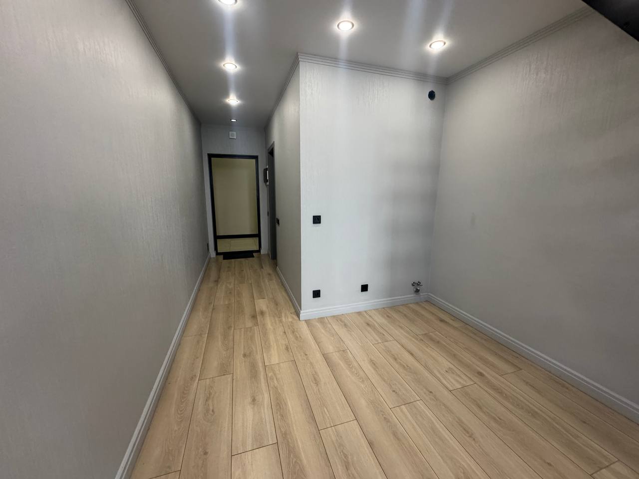 Сдам в аренду помещение свободного назначения 61.4 м.кв.