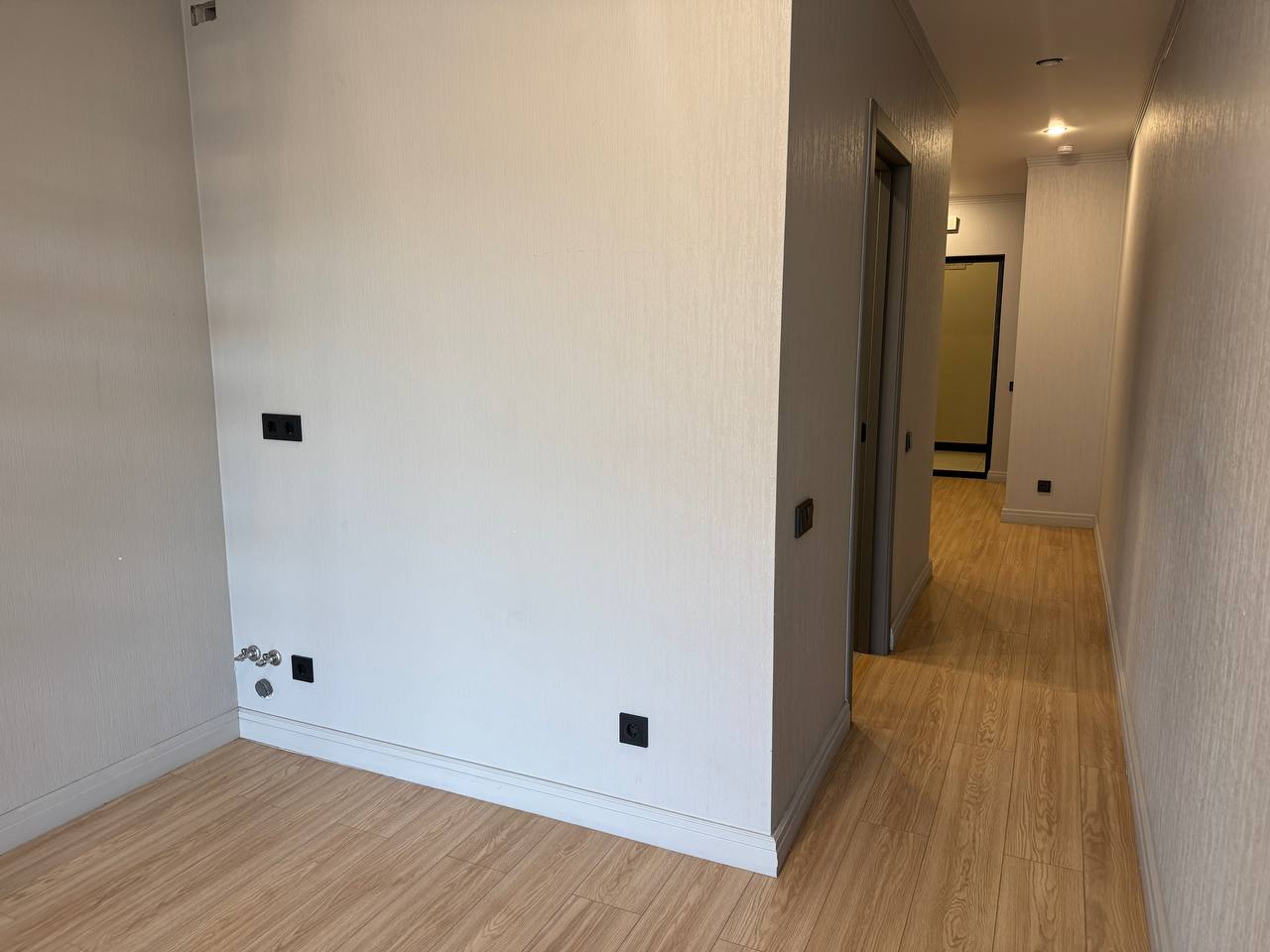 Сдам в аренду офис 75.9 м.кв.