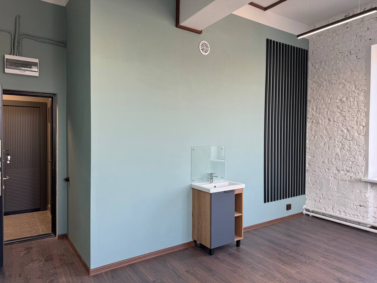 Сдам в аренду помещение свободного назначения 20.6 м.кв.