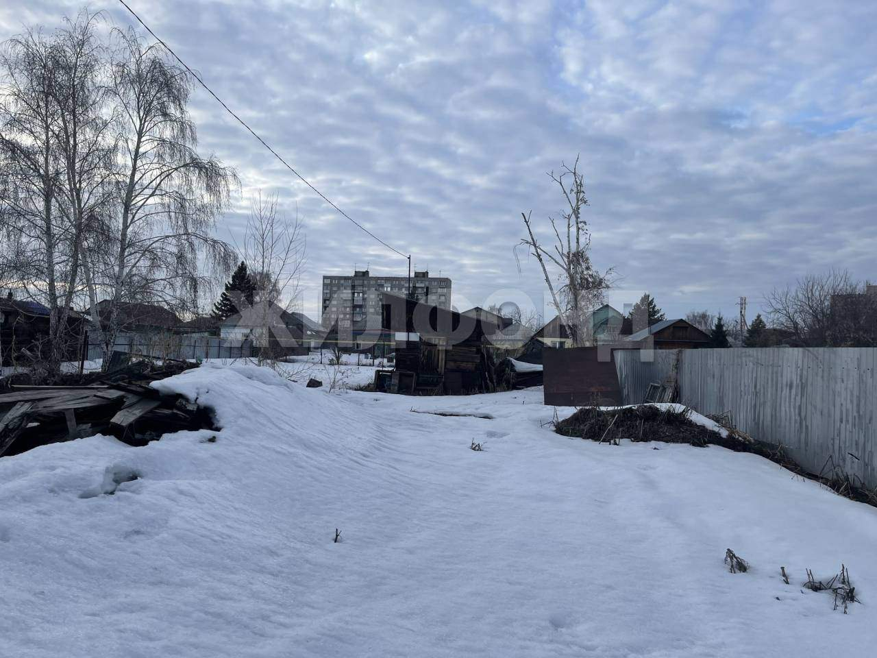 Продам земельный участок 940 м.кв.